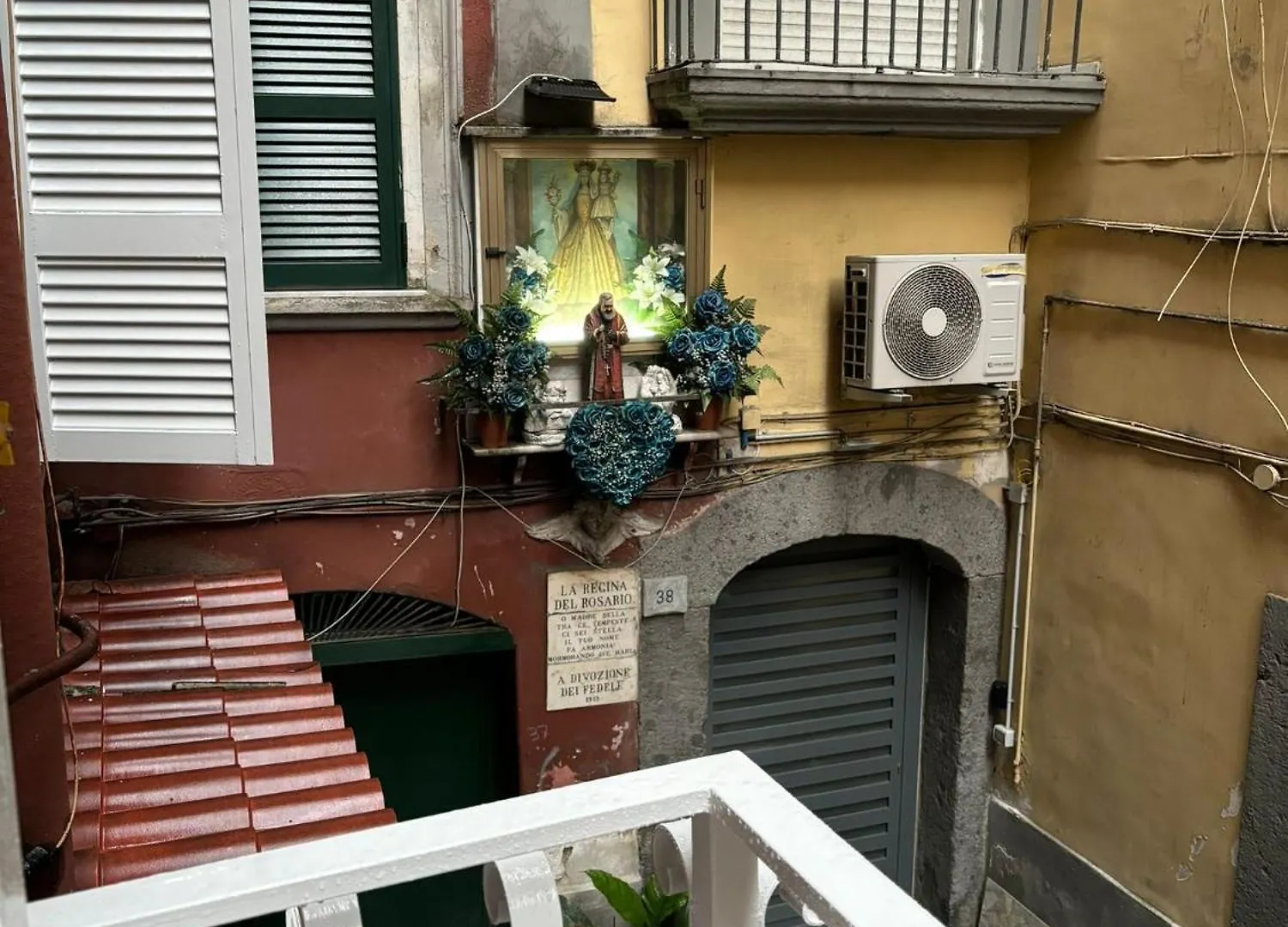 Domus Sunny Apartment Naples 0*,