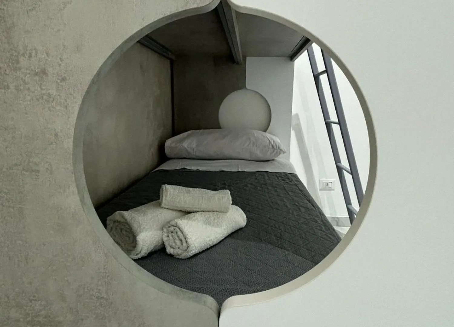Domus Sunny Apartment Naples